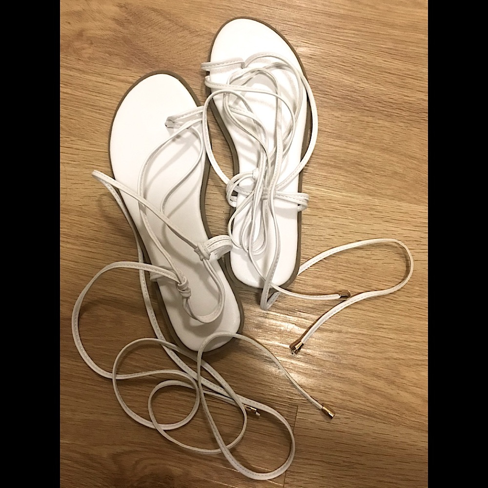 NEW Race-up sandals. 7.5